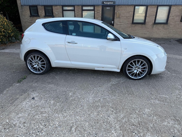 Used Alfa Romeo MiTo 2011 for sale - 75082623: Photo 8