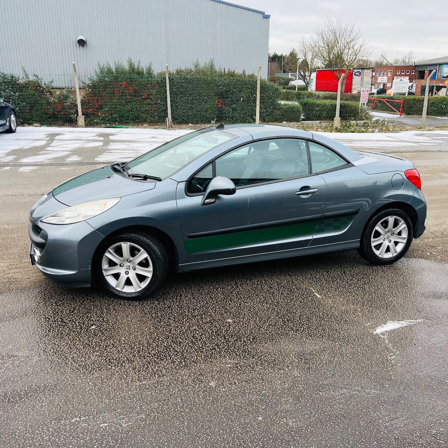 Used Peugeot 207 CC 2007 for sale - 77143787: Photo 17