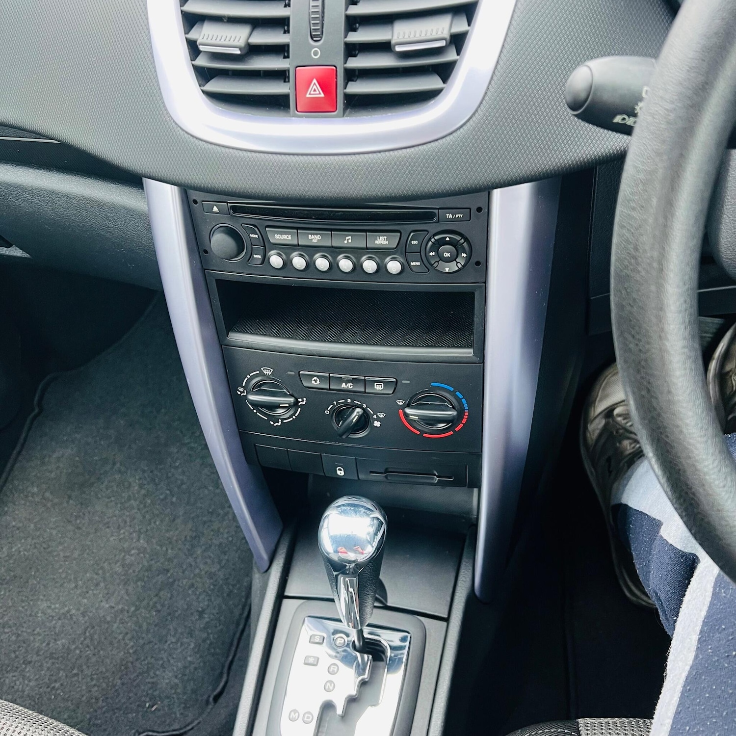 Used Peugeot 207 CC 2007 for sale - 77143787: Photo 18