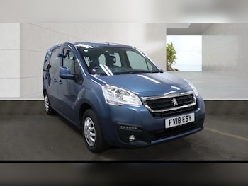 Used Peugeot Partner Tepee 2018 for sale - 78784333: Photo