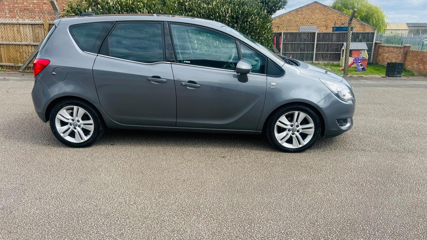 Vehicle 4