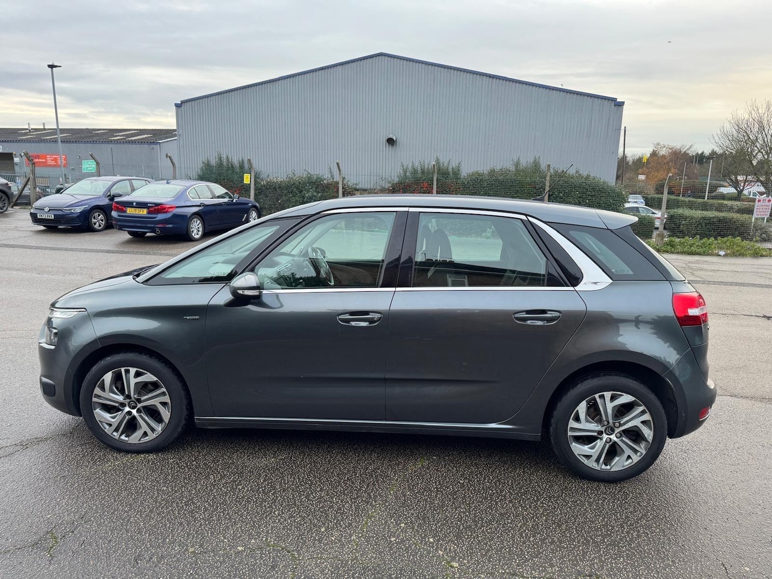 Used Citroen C4 Picasso 2015 for sale - 76994924: Photo 16