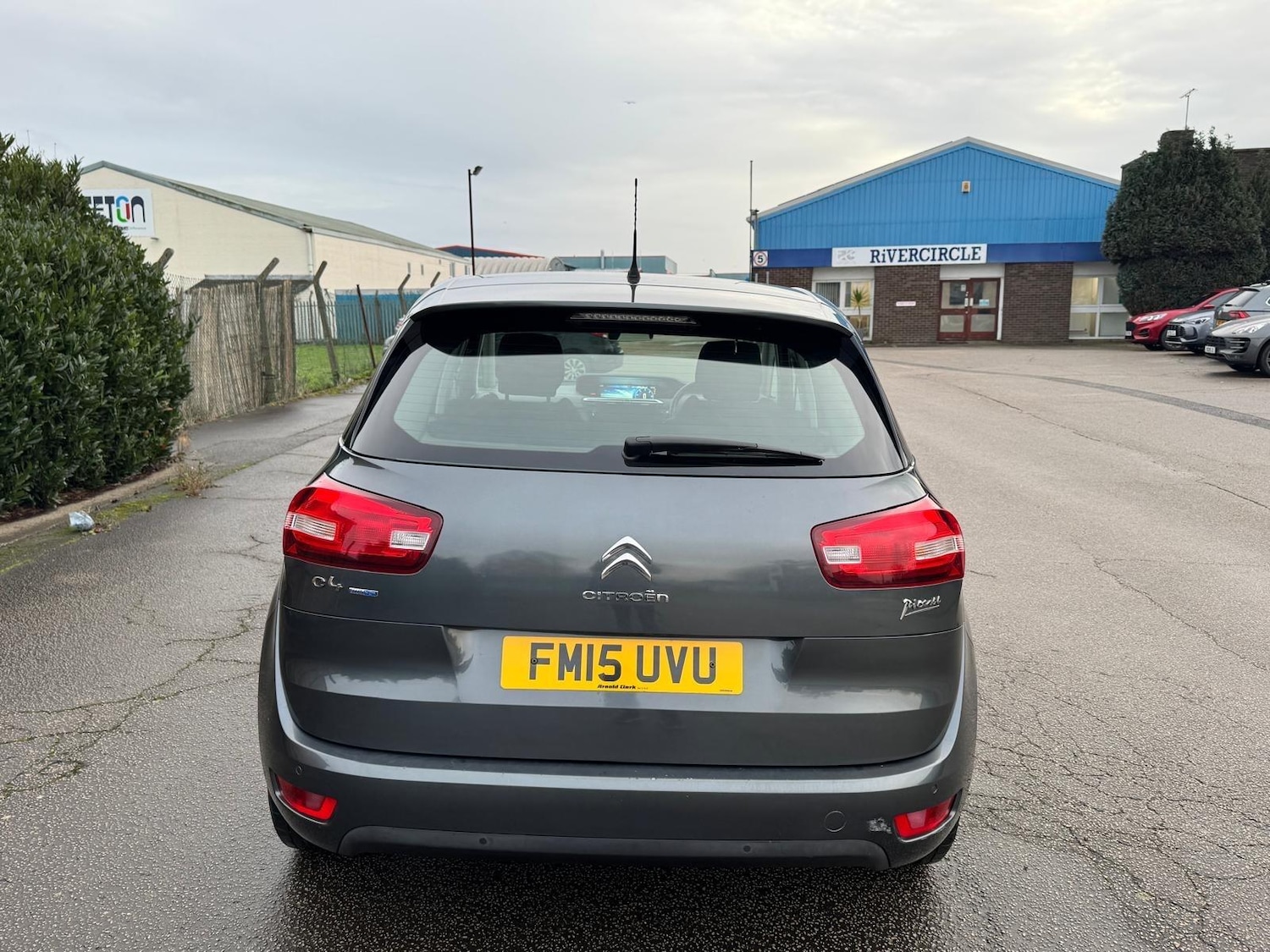 Used Citroen C4 Picasso 2015 for sale - 76994924: Photo 7