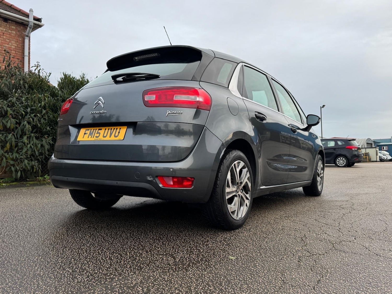 Used Citroen C4 Picasso 2015 for sale - 76994924: Photo 9