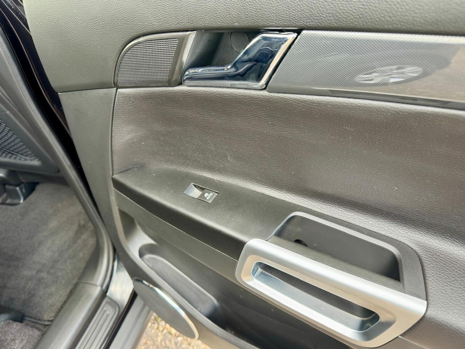 Used Vauxhall Antara 2013 for sale - 76689404: Photo 13