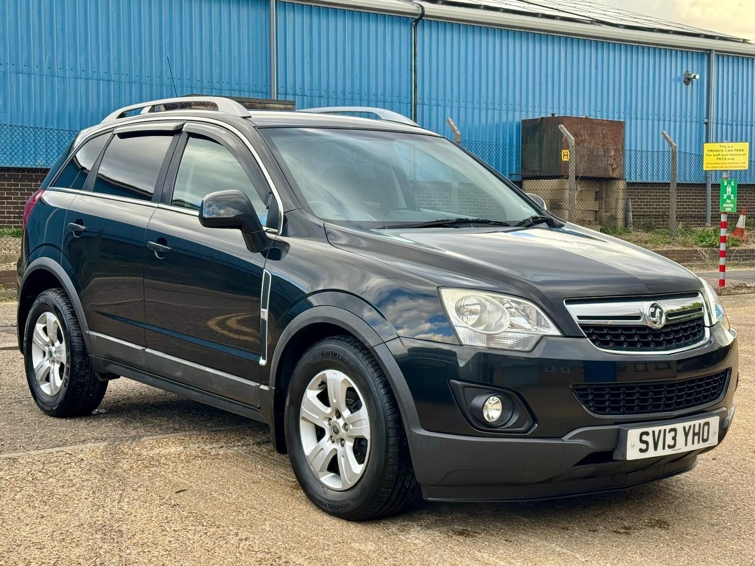 Used Vauxhall Antara 2013 for sale - 76689404: Photo 2
