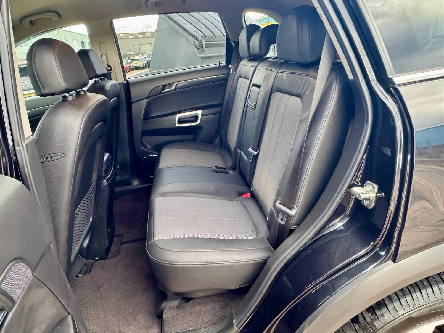 Used Vauxhall Antara 2013 for sale - 76689404: Photo 24