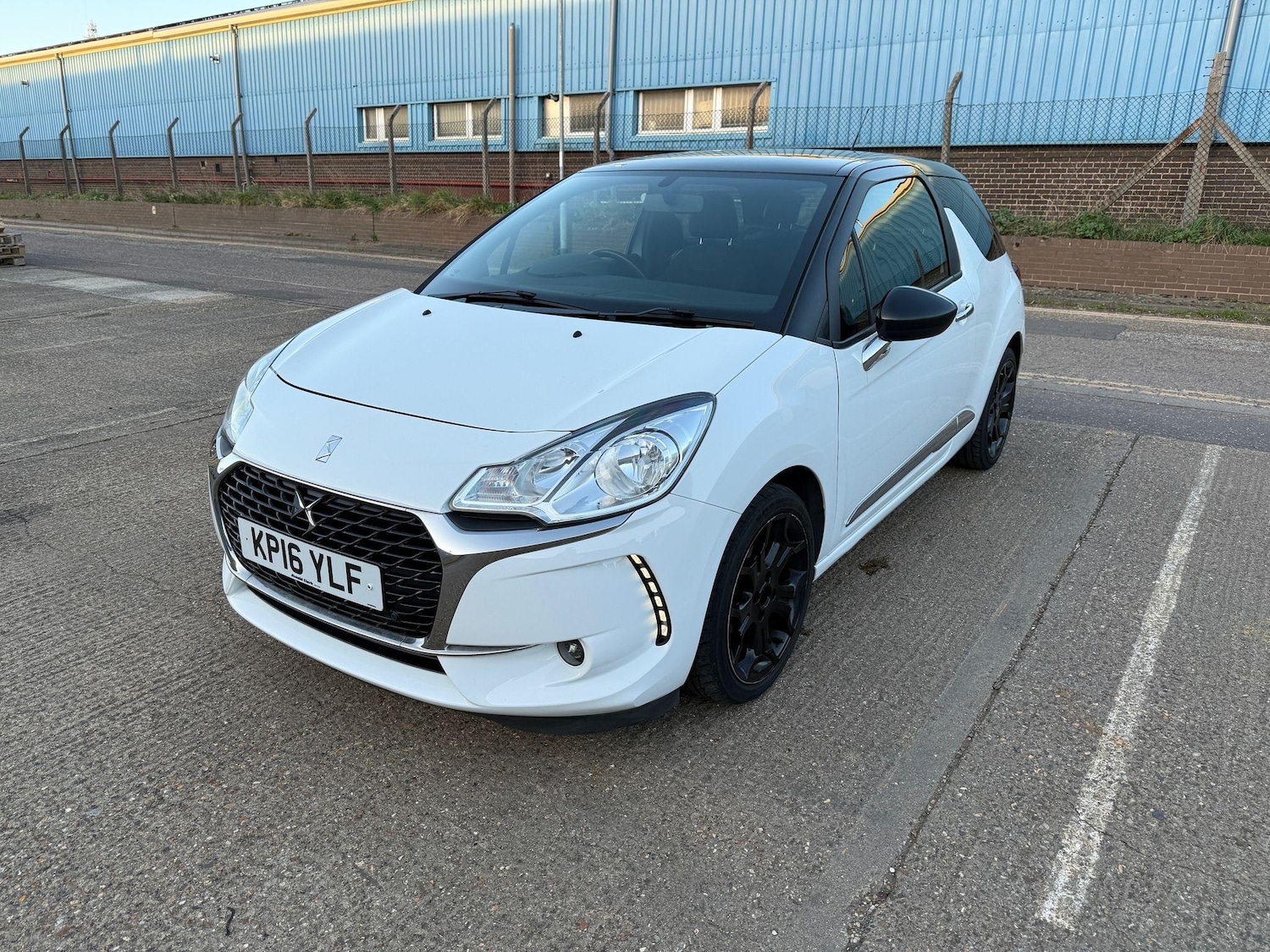 Used DS Automobiles DS 3 2016 for sale - 76994476: Photo 2