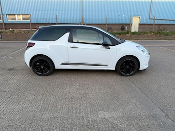 Used DS Automobiles DS 3 2016 for sale - 76994476: Photo