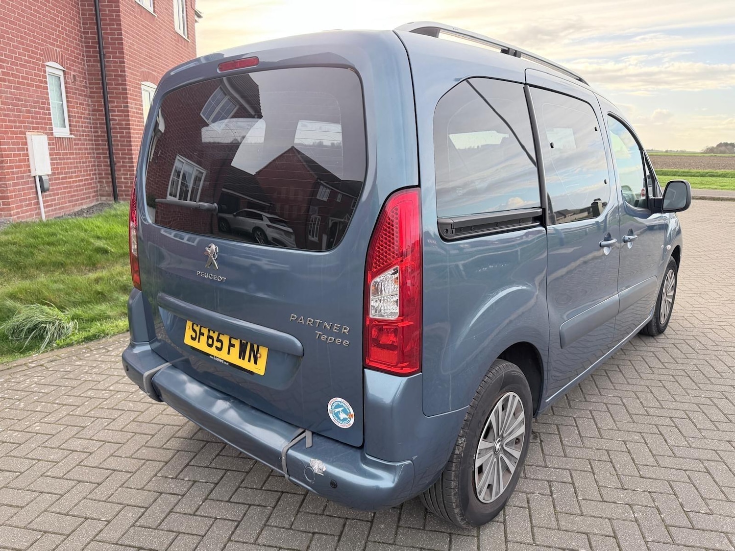 Used Peugeot Partner Tepee 2015 for sale - 77892298: Photo 12