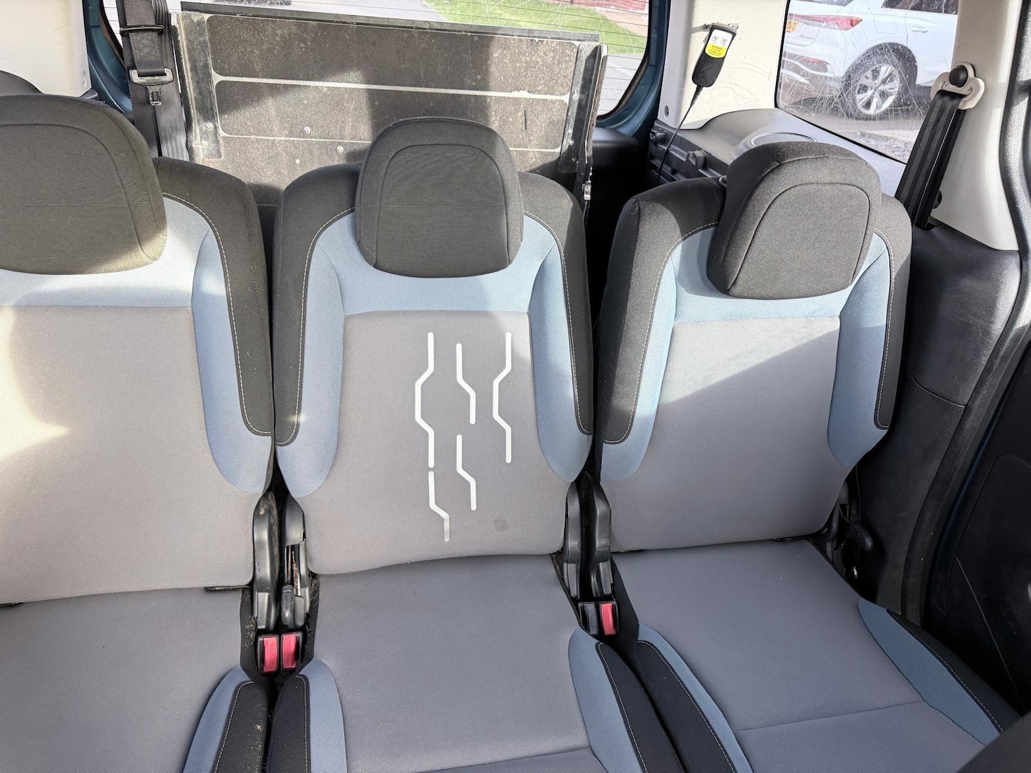 Used Peugeot Partner Tepee 2015 for sale - 77892298: Photo 14