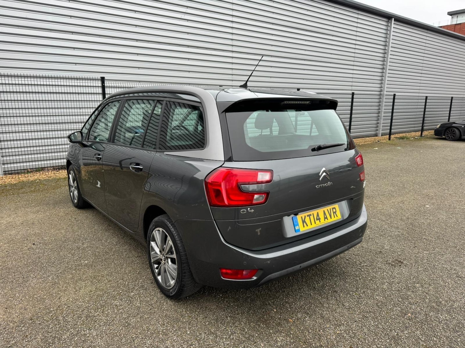 Used Citroen Grand C4 Picasso 2014 for sale - 77794049: Photo 19