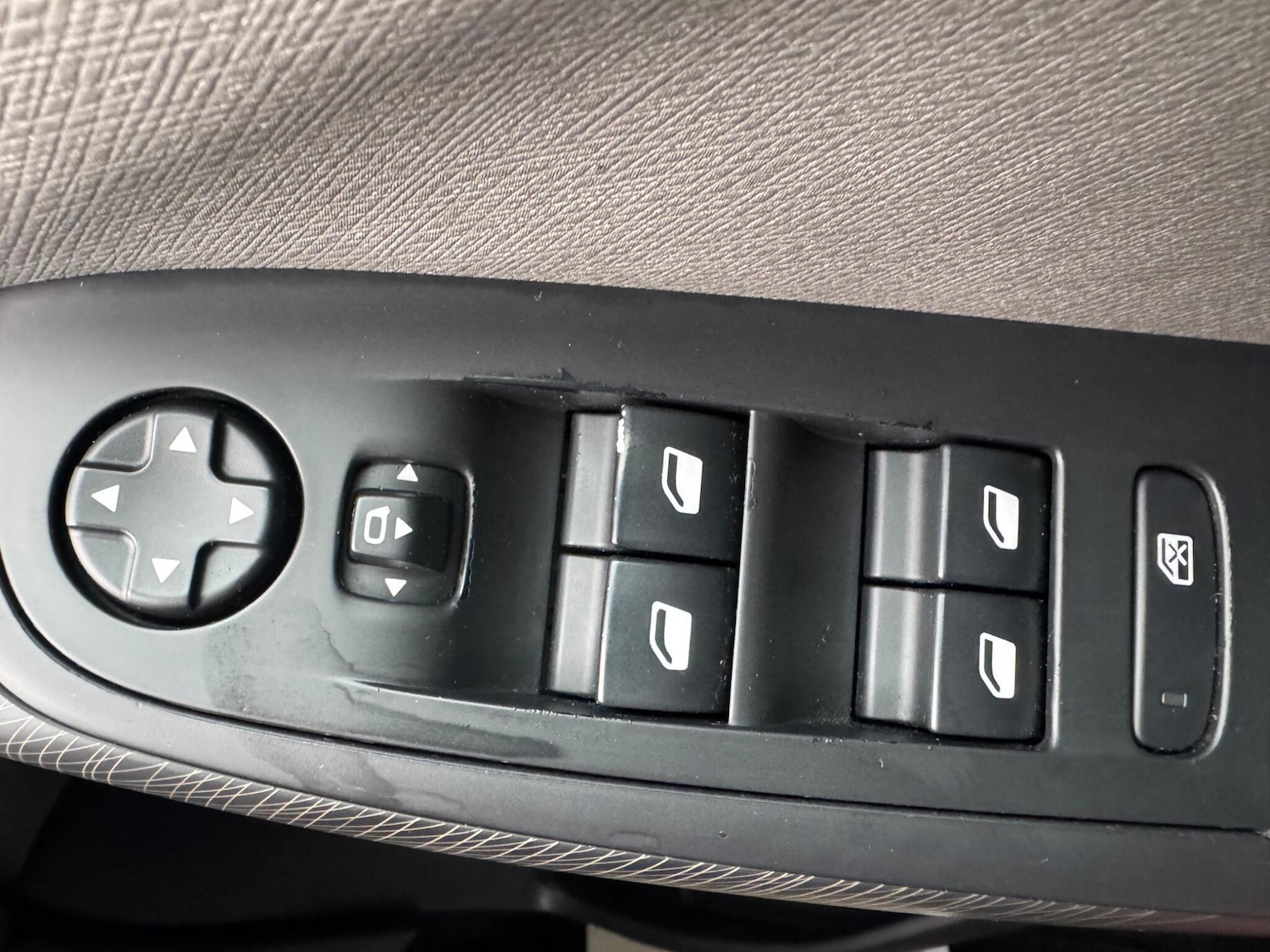 Used Citroen Grand C4 Picasso 2014 for sale - 77794049: Photo 38