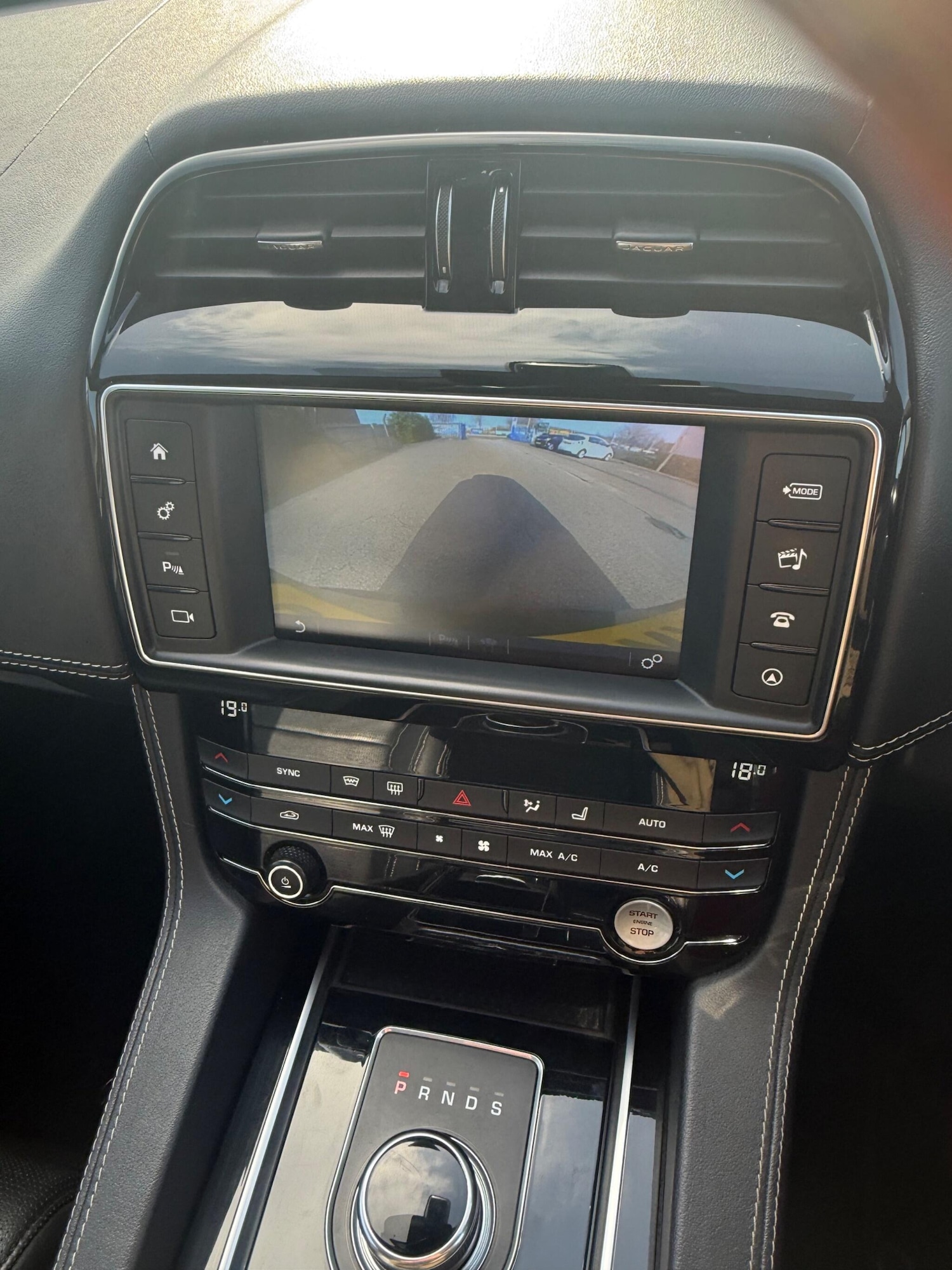 Used Jaguar F-Pace 2017 for sale - 77633383: Photo 20