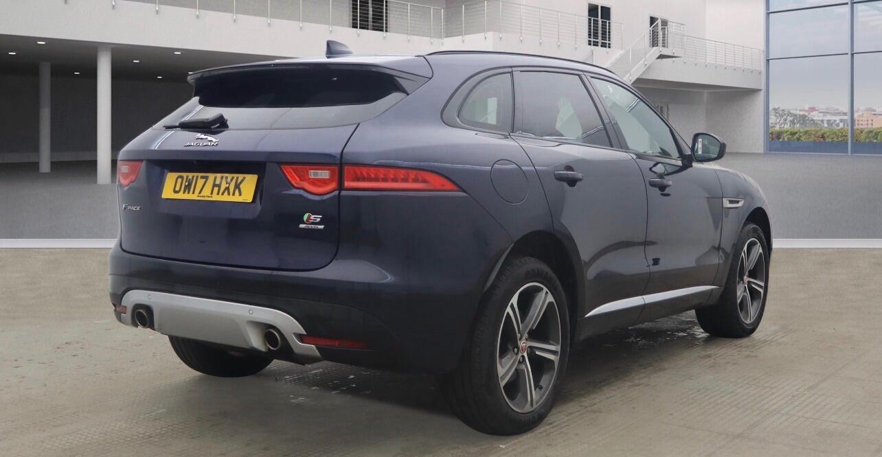 Used Jaguar F-Pace 2017 for sale - 77633383: Photo 3