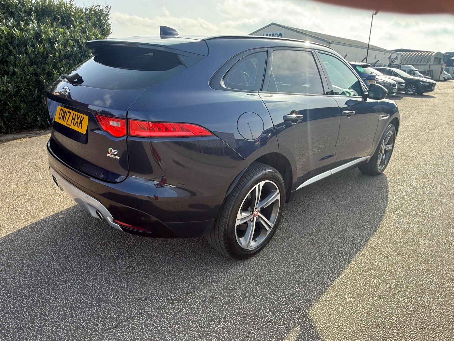 Used Jaguar F-Pace 2017 for sale - 77633383: Photo 8