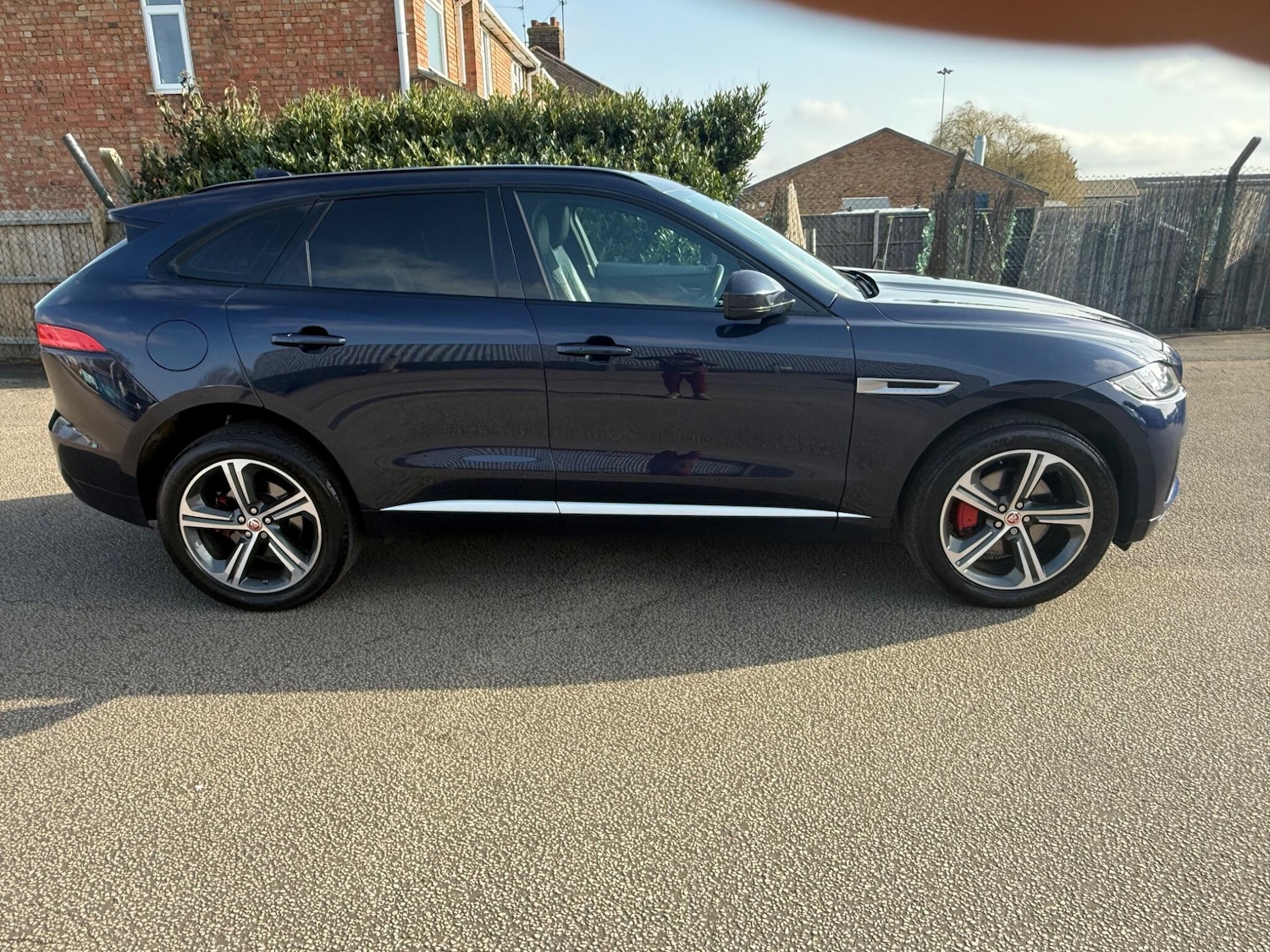 Used Jaguar F-Pace 2017 for sale - 77633383: Photo 9