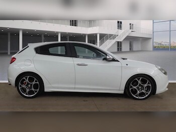 Used Alfa Romeo Giulietta 2012 for sale - 77695913: Photo
