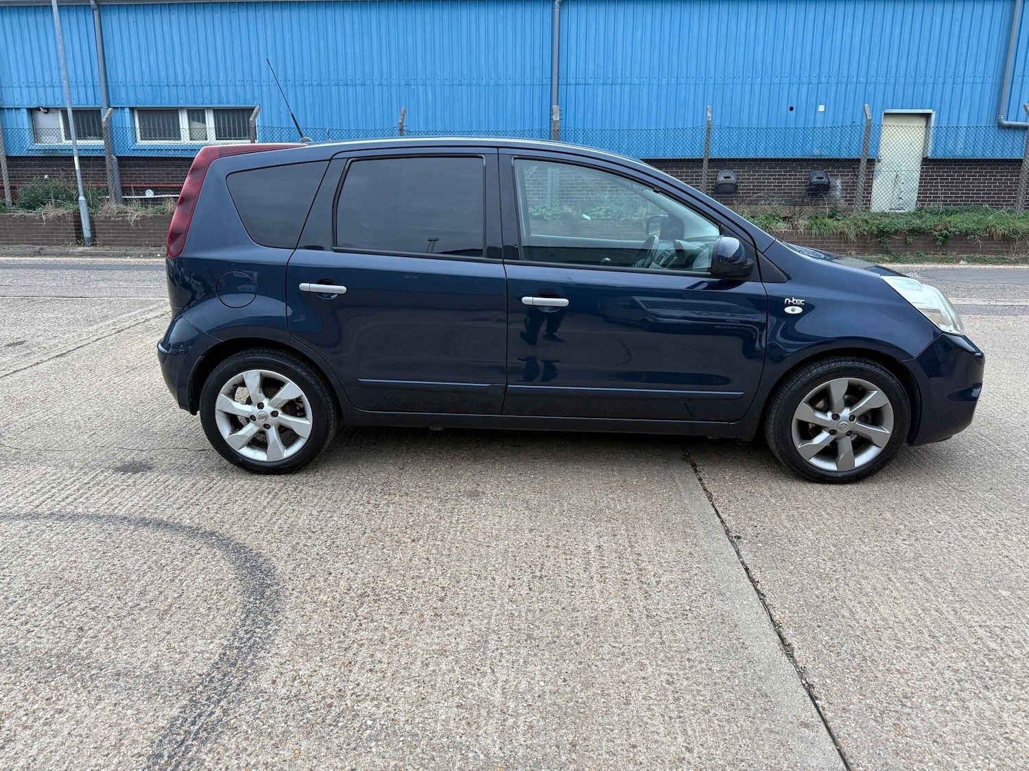 Used Nissan Note 2011 for sale - 76537782: Photo 2
