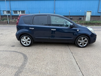 Used Nissan Note 2011 for sale - 76537782: Photo