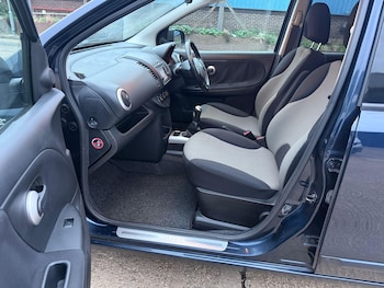 Used Nissan Note 2011 for sale - 76537782: Photo