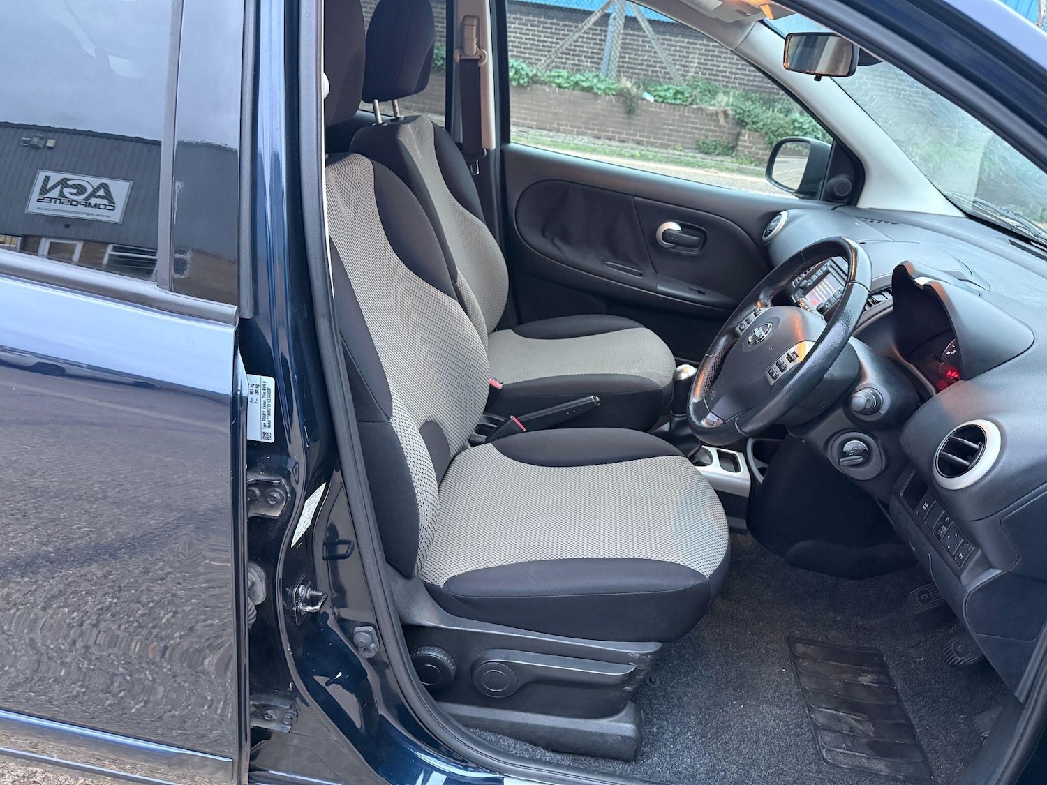 Used Nissan Note 2011 for sale - 76537782: Photo 8