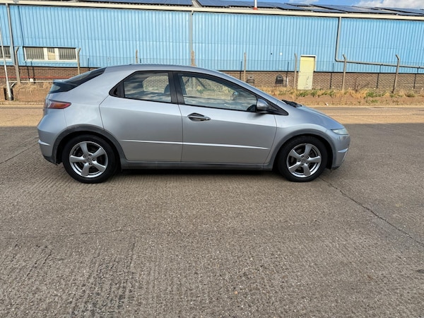 Used Honda Civic 2007 for sale - 75657407: Photo 12