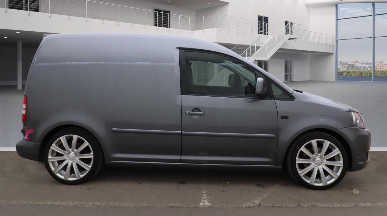 Used Volkswagen Caddy 2015 for sale - 76424230: Photo 5