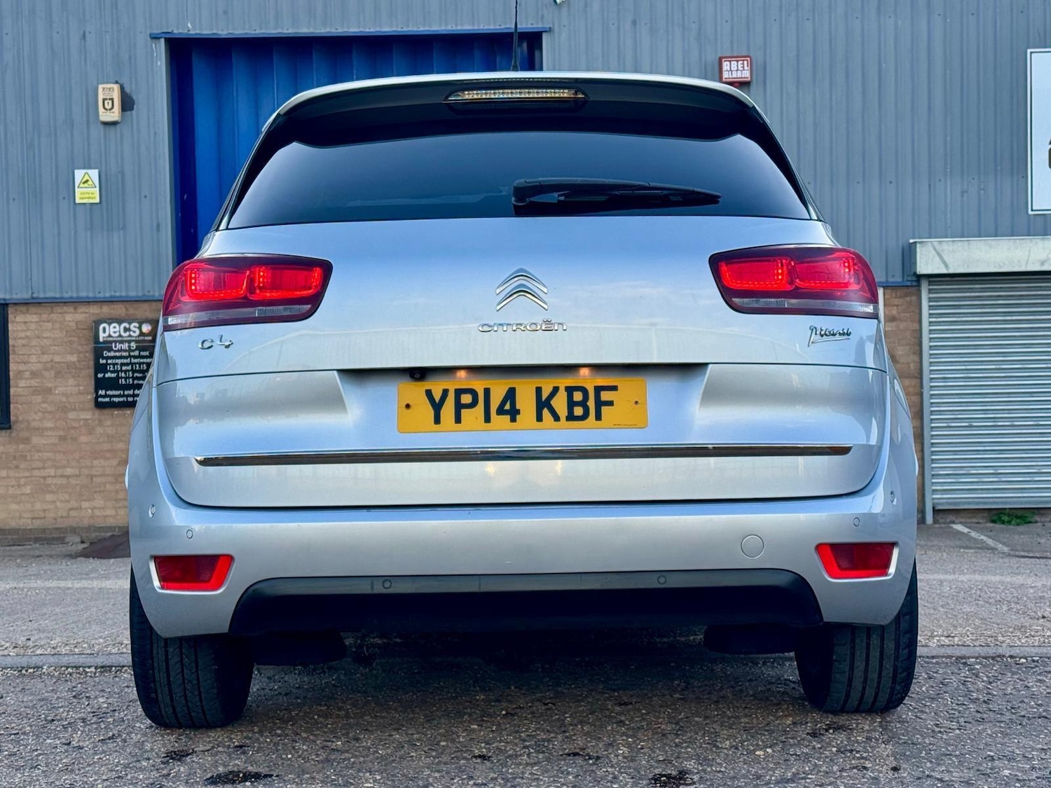 Used Citroen C4 Picasso 2014 for sale - 76993676: Photo 12