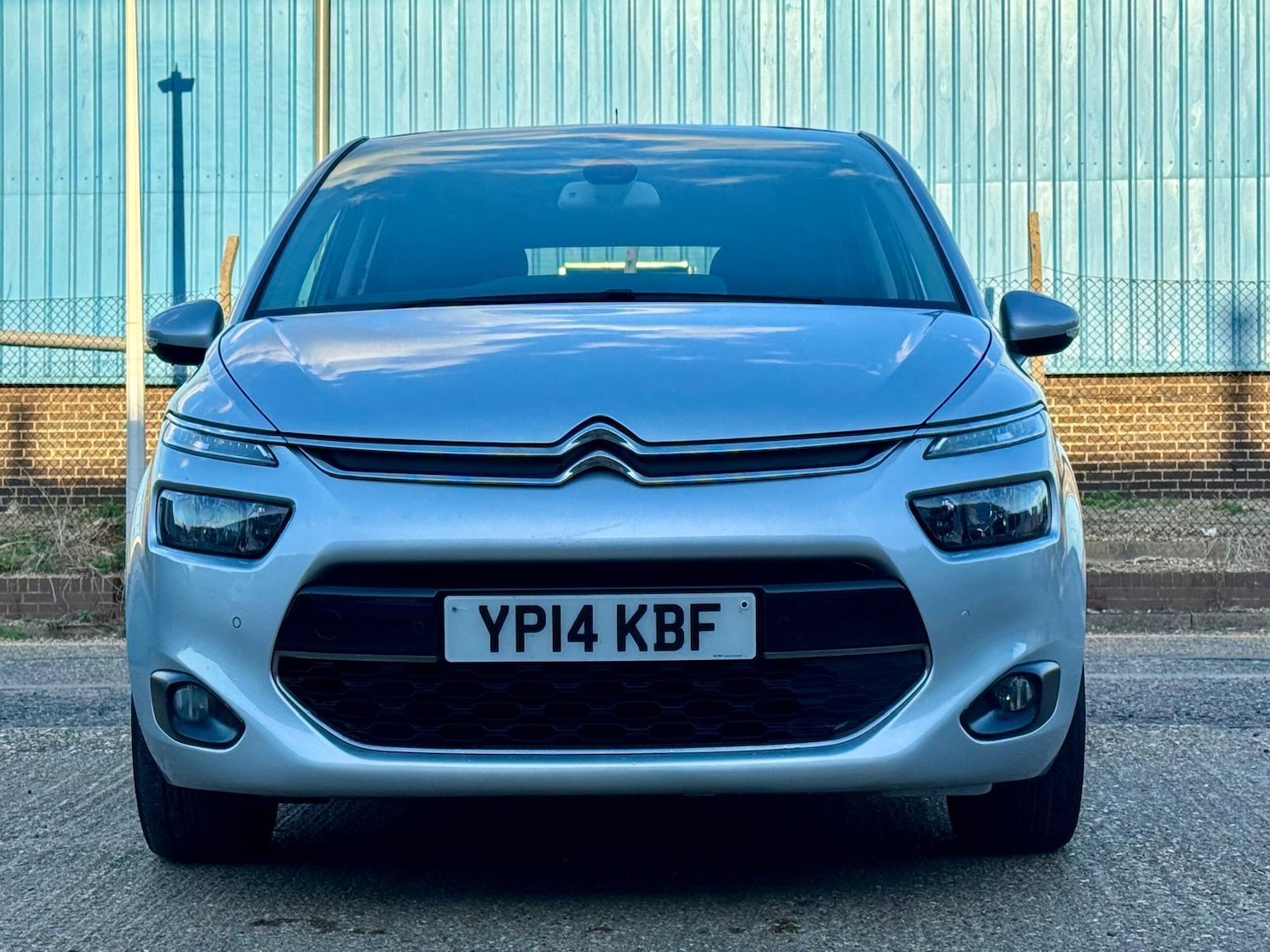 Used Citroen C4 Picasso 2014 for sale - 76993676: Photo 6
