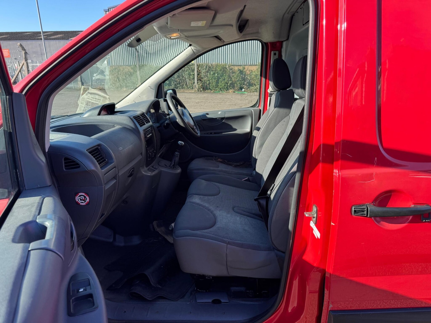 Used Peugeot Expert 2015 for sale - 77909452: Photo 3