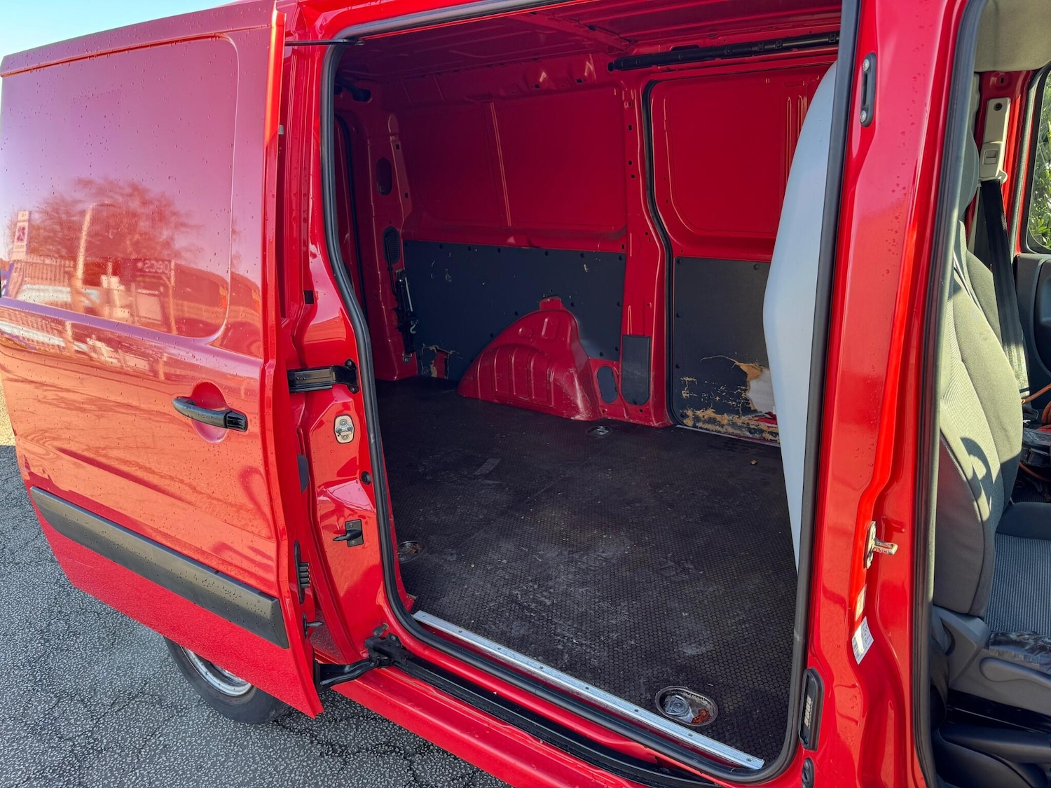 Used Peugeot Expert 2015 for sale - 77909452: Photo 5