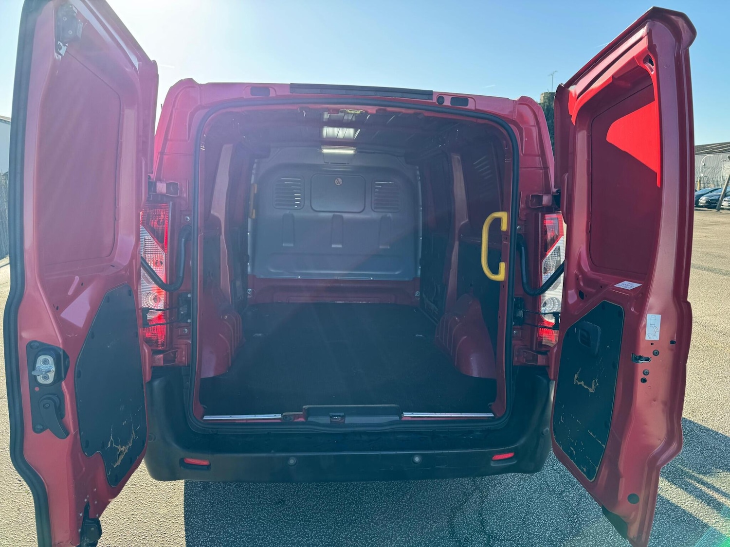 Used Peugeot Expert 2015 for sale - 77909452: Photo 6