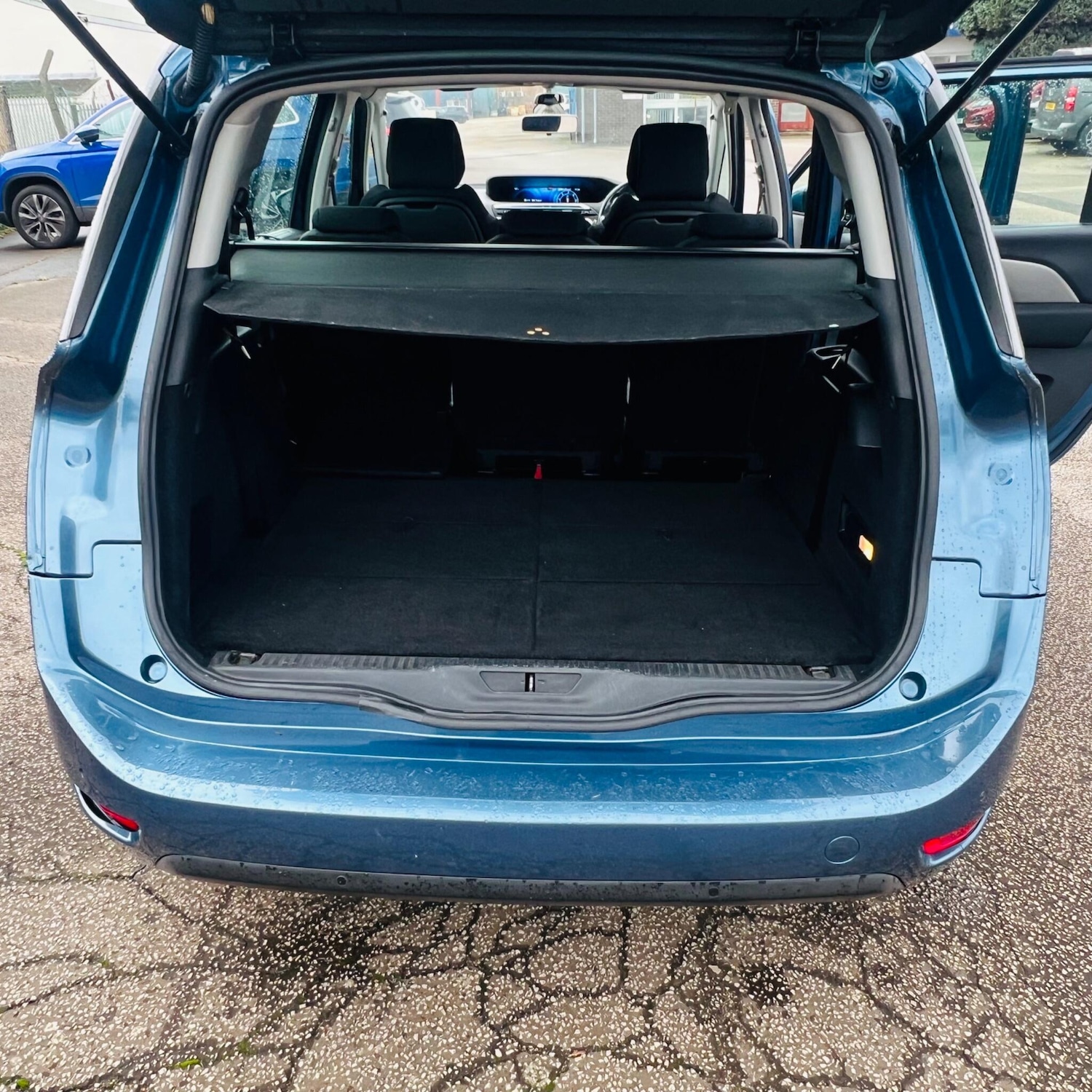 Used Citroen C4 Grand Picasso 2014 for sale - 76537669: Photo 15