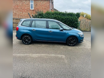 Used Citroen C4 Grand Picasso 2014 for sale - 76537669: Photo