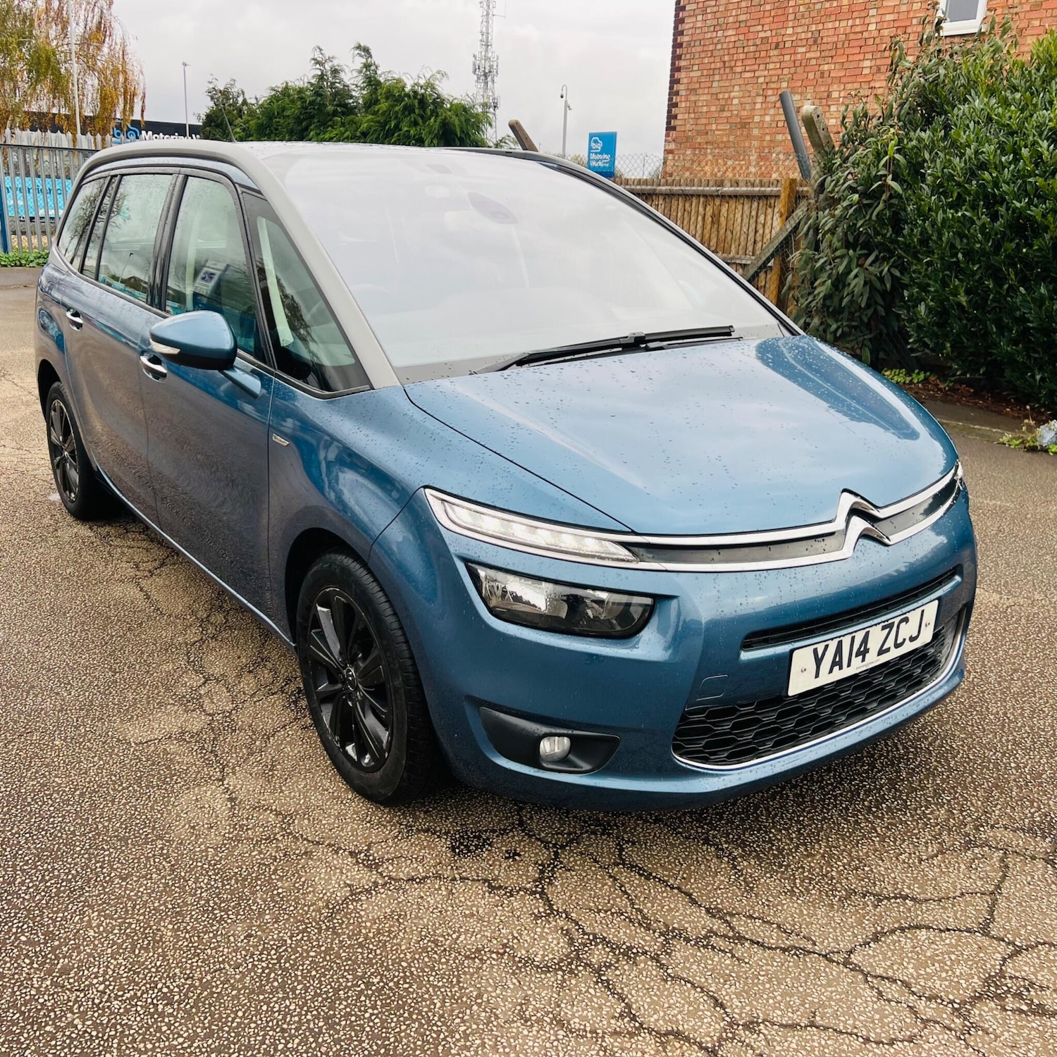Used Citroen C4 Grand Picasso 2014 for sale - 76537669: Photo 6