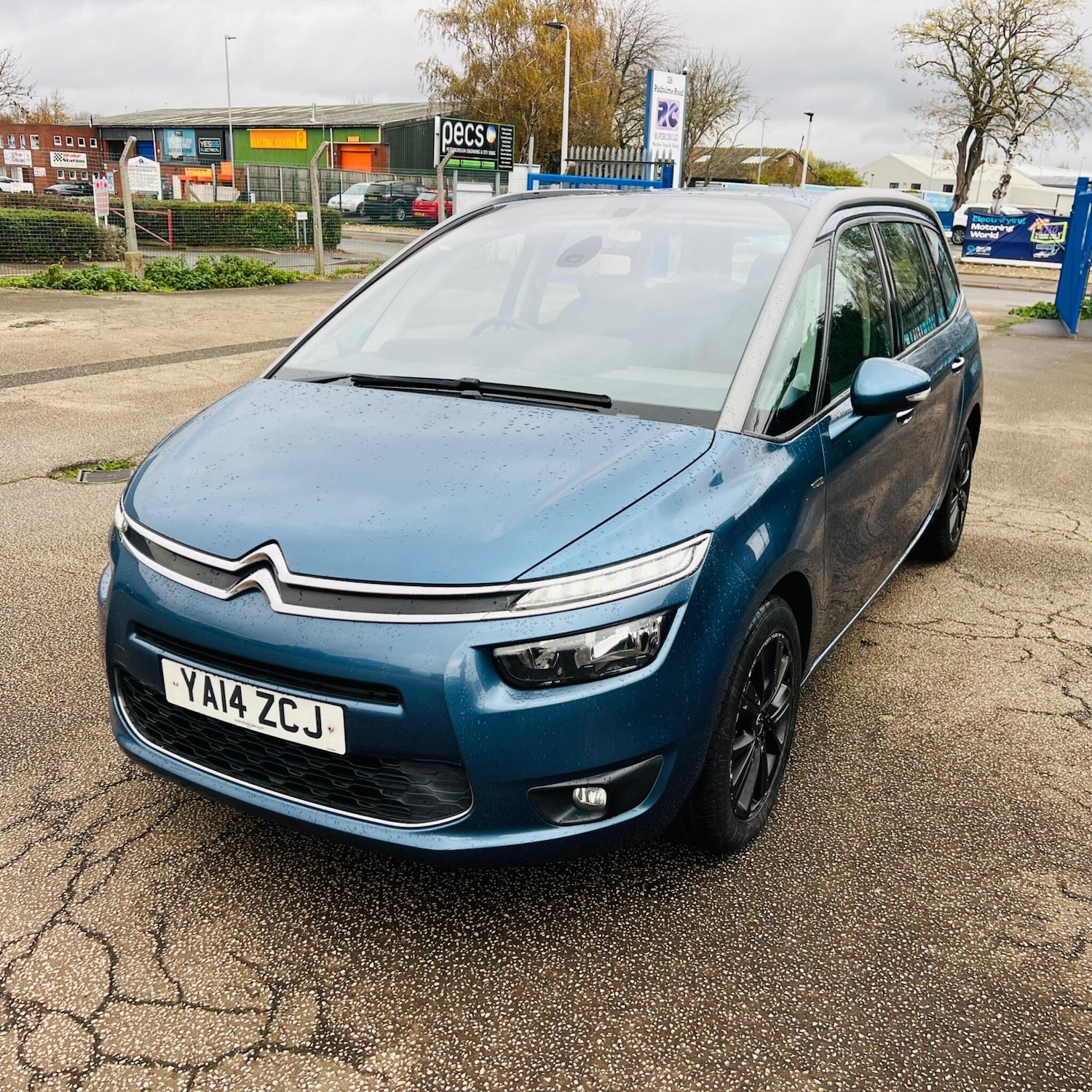 Used Citroen C4 Grand Picasso 2014 for sale - 76537669: Photo 7