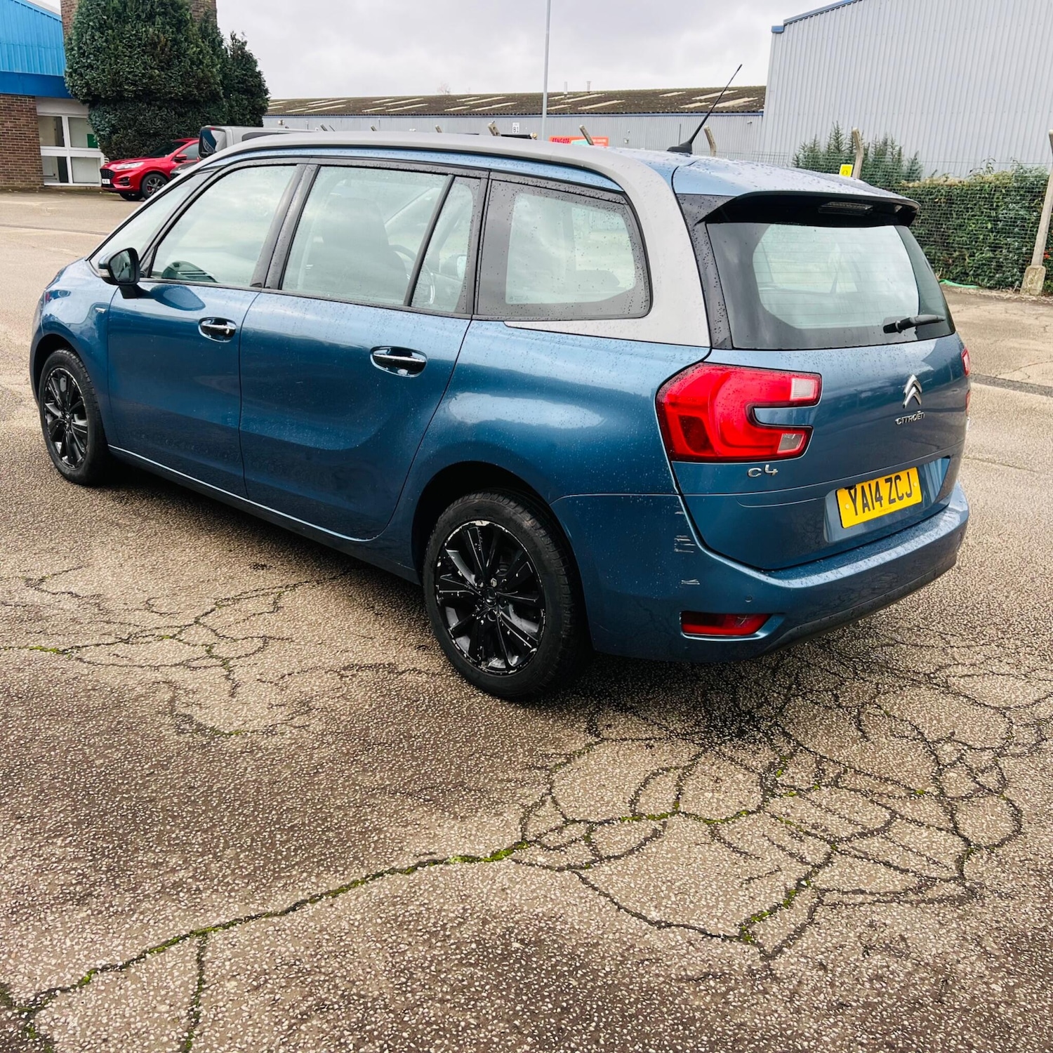 Used Citroen C4 Grand Picasso 2014 for sale - 76537669: Photo 9