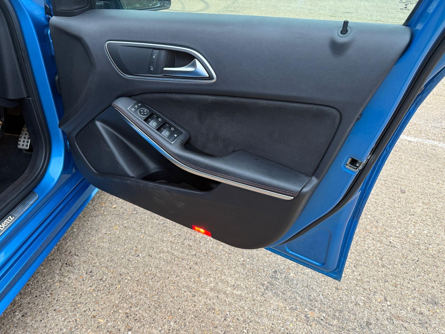 Used Mercedes-Benz A-Class 2013 for sale - 76990341: Photo 18