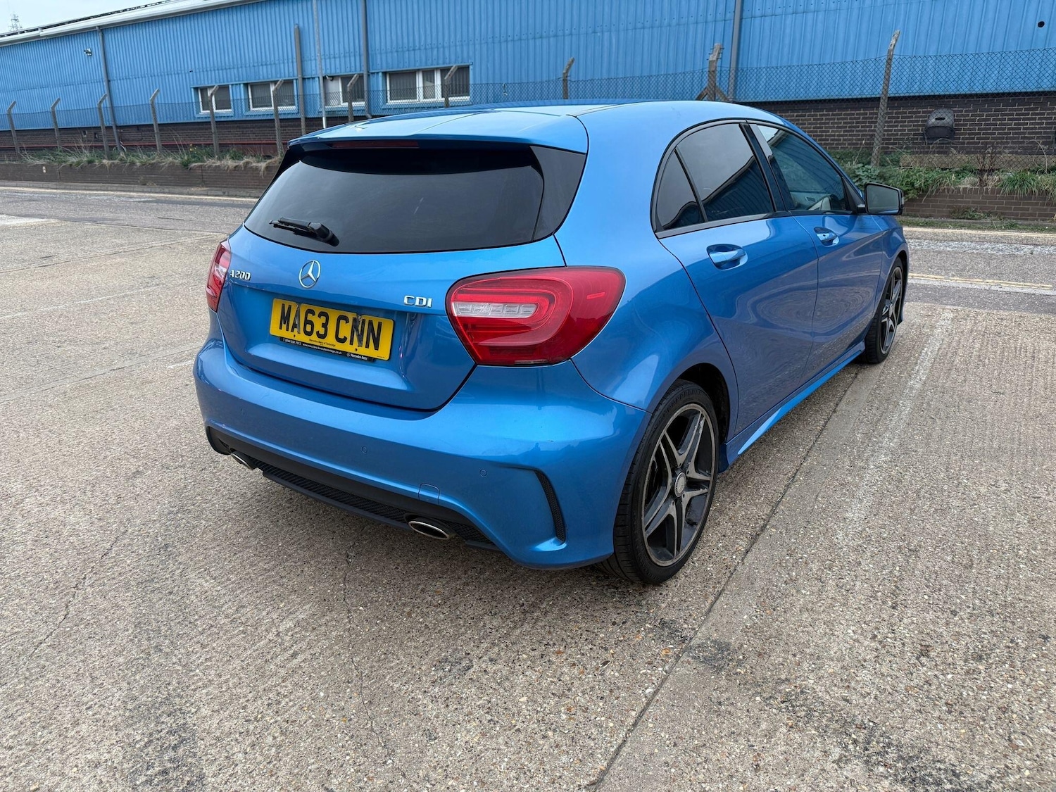 Used Mercedes-Benz A-Class 2013 for sale - 76990341: Photo 6