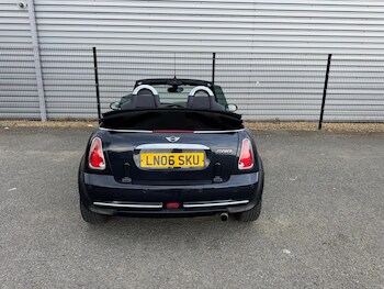 Used MINI Convertible 2006 for sale - 78429760: Photo