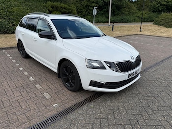 Used Skoda Octavia 2018 for sale - 76484317: Photo