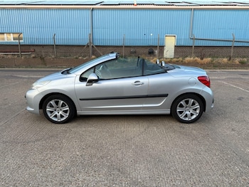 Used Peugeot 207 CC 2007 for sale - 75186199: Photo