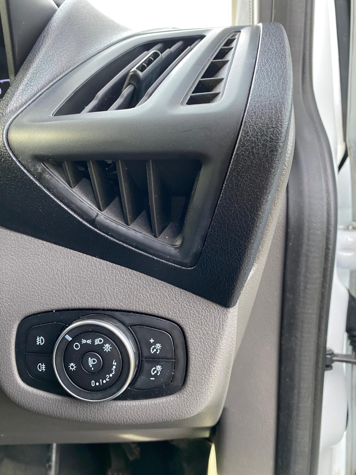 Used Ford Transit Connect 2019 for sale - 77585924: Photo 17