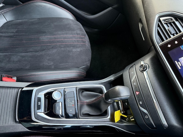 Used Peugeot 208 2015 for sale - 74408165: Photo 21