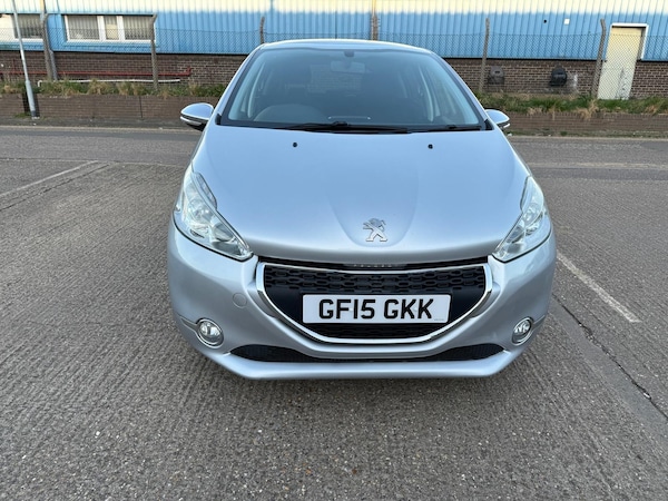 Used Peugeot 208 2015 for sale - 74408165: Photo 2