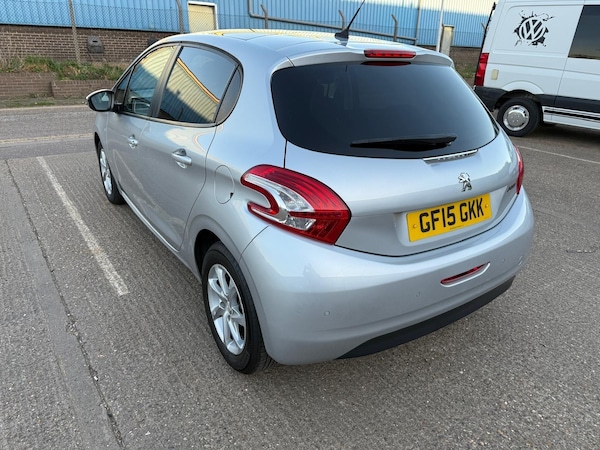 Used Peugeot 208 2015 for sale - 74408165: Photo 6