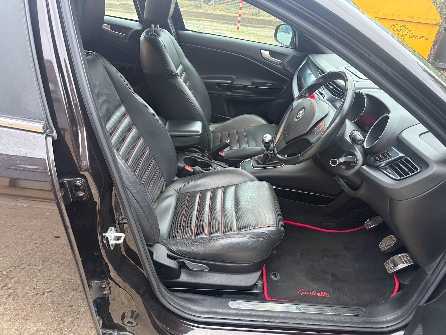 Used Alfa Romeo Giulietta 2013 for sale - 77854104: Photo 16