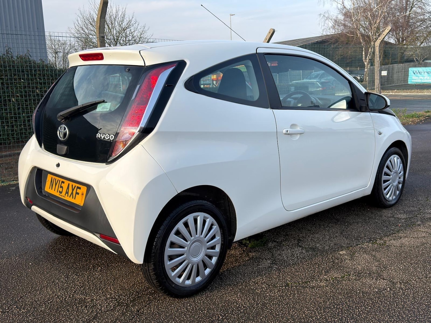 Used Toyota AYGO 2015 for sale - 77040364: Photo 9