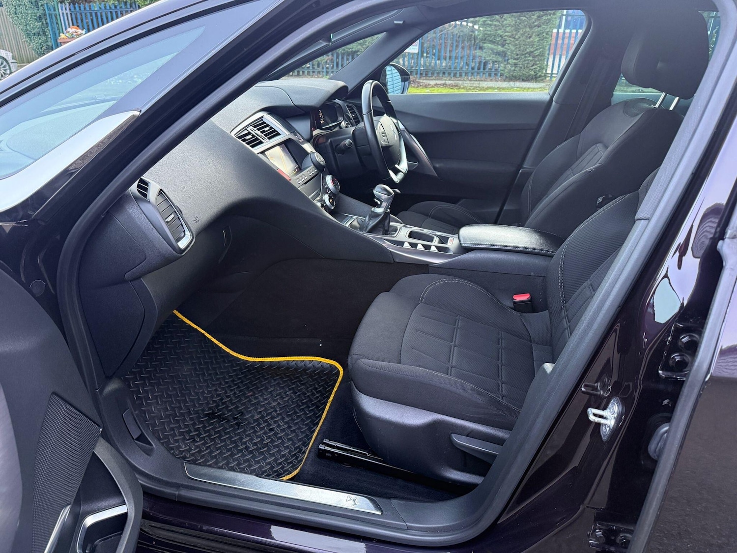 Used DS Automobiles DS 5 2017 for sale - 77478989: Photo 17